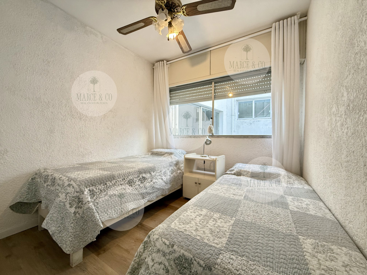 Apartamento ID.2527 - Apartamento en Edificio Mansamar - Primera Línea al Mar