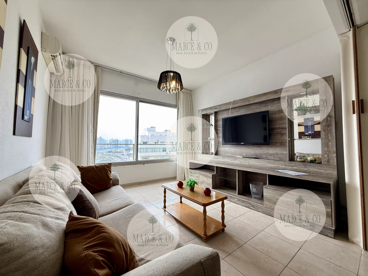 Apartamento ID.2212 - Apartamento en venta – Edificio Santos Dumont, Punta del Este