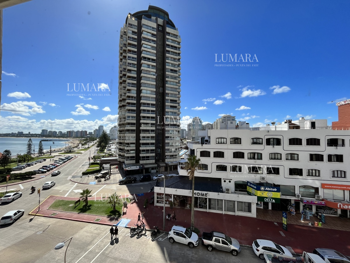 Apartamento ID.2453 - Apartamento en venta  Torre Gattas 4º piso