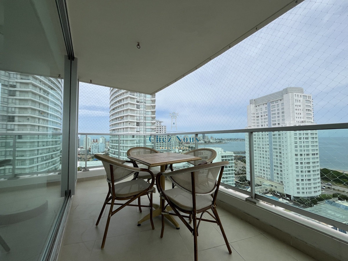Apartamento ID.840 - Amplio apartamento en venta en torre con servicios 