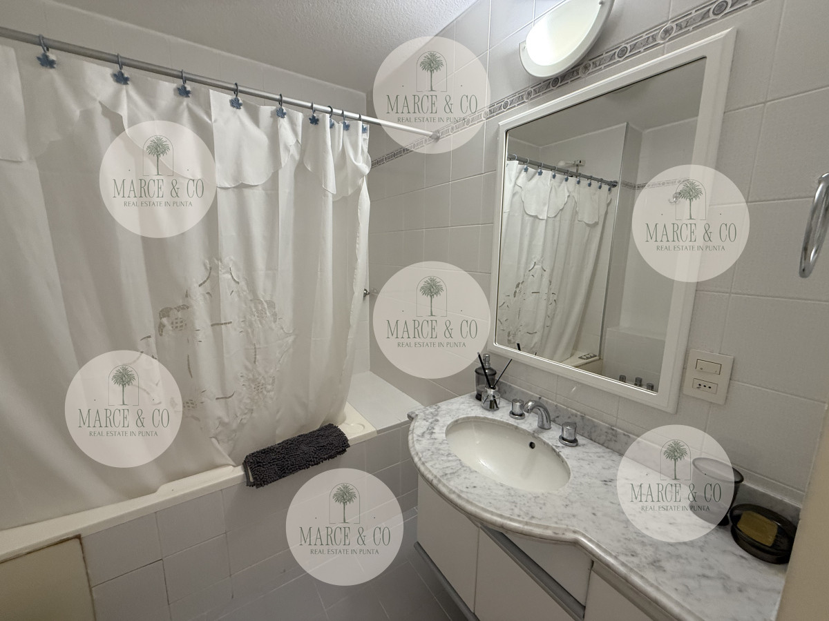 Apartamento ID.2163 - Apartamento en Venta – Lincoln Center Torre Wilson, Punta del Este