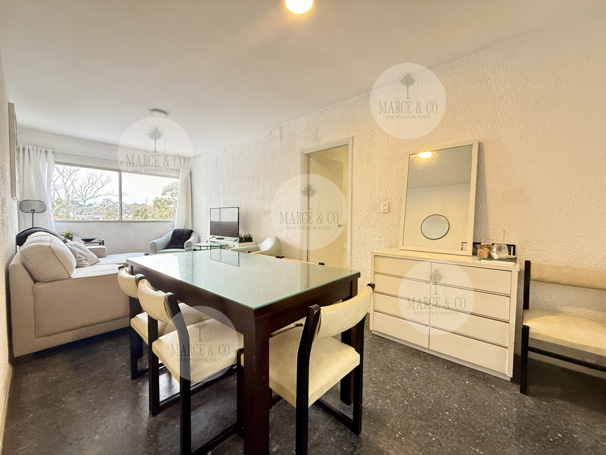 Apartamento ID.2527 - Apartamento en Edificio Mansamar - Primera Línea al Mar