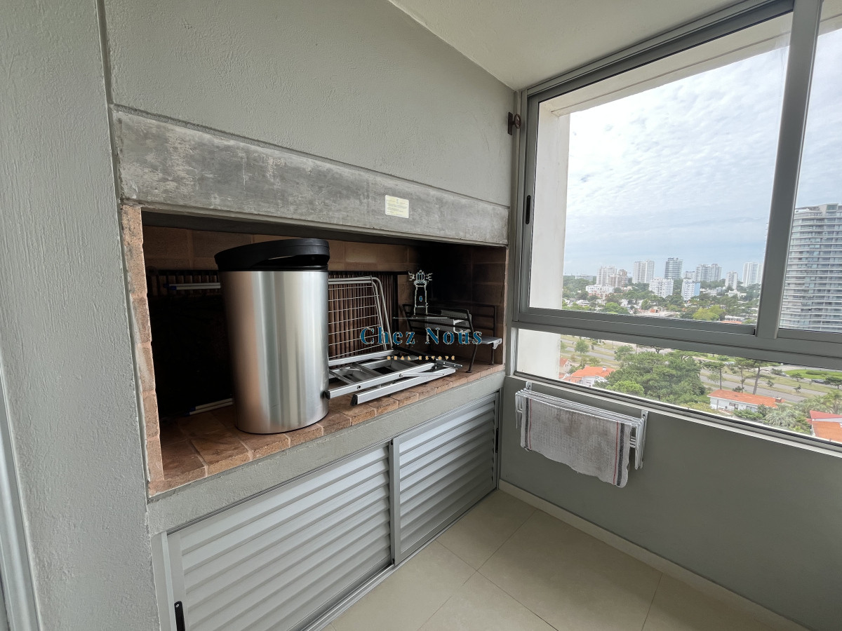 Apartamento ID.840 - Amplio apartamento en venta en torre con servicios 