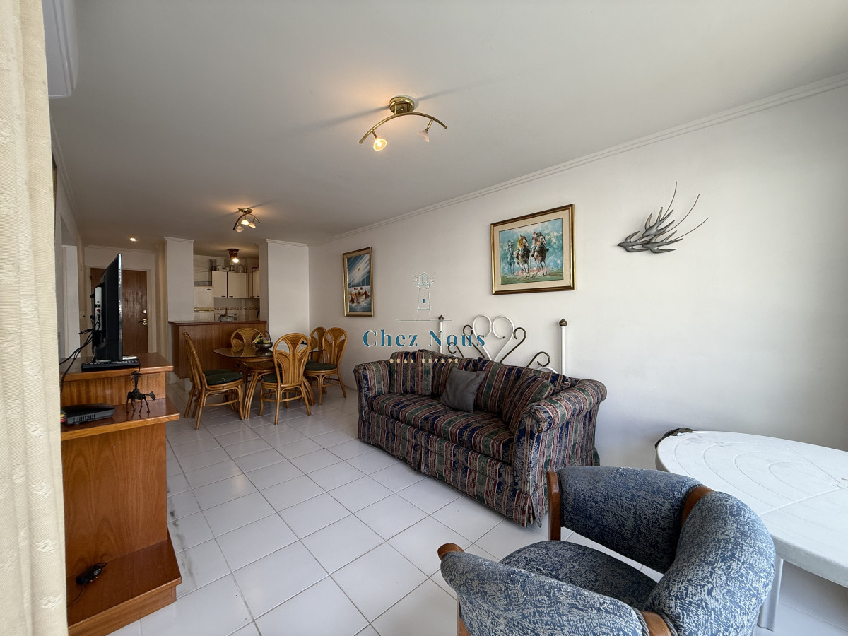 Apartamento ID.1363 - ed Triangulo con todos los servicios a pasos del  mar