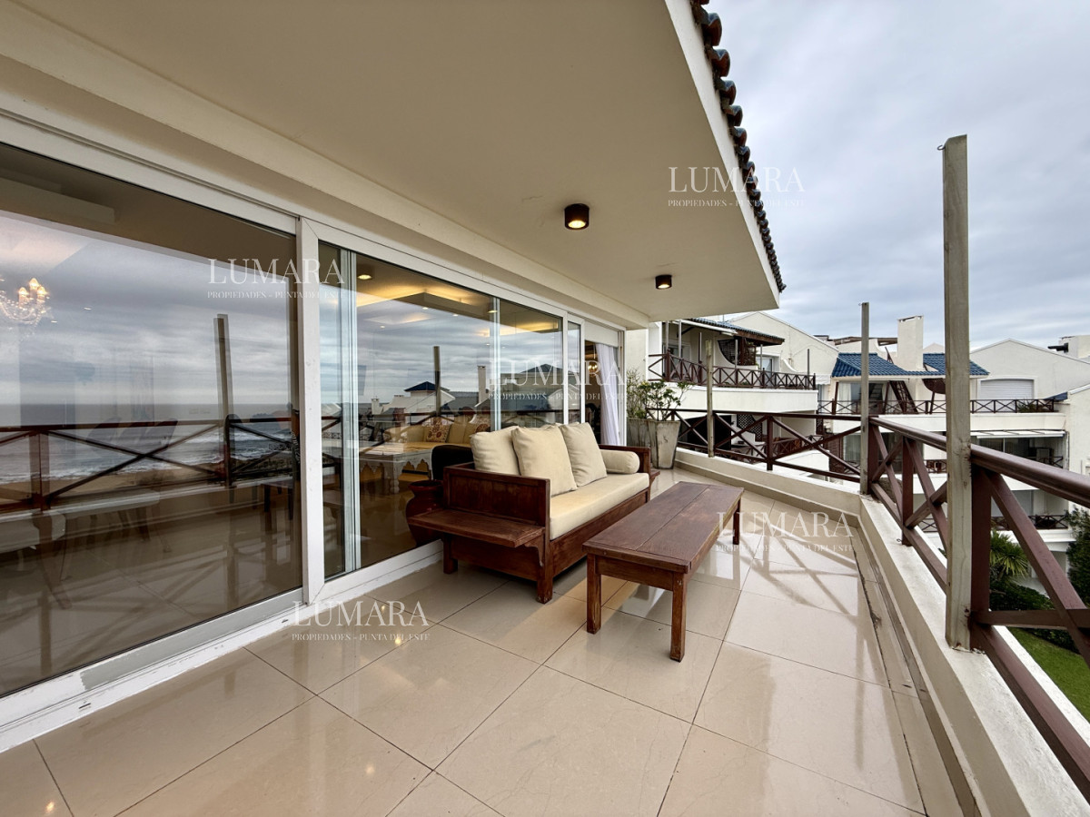 Apartamento ID.3341 - Pent House en venta en Lomas de Manantiales 