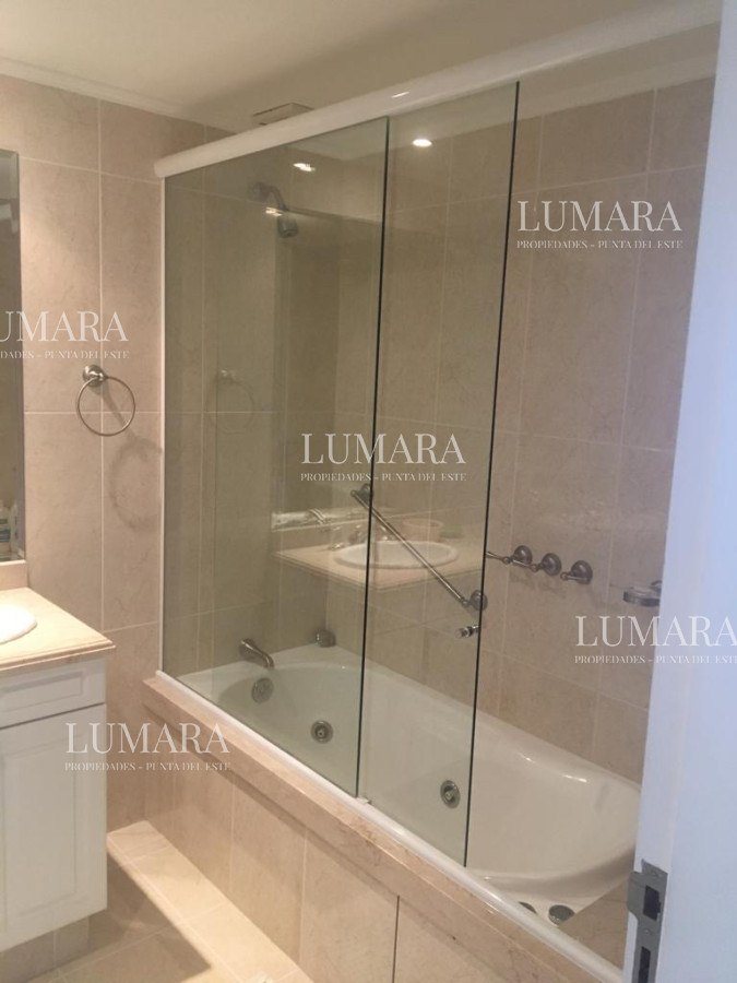 Apartamento ID.2238 - Departamento 4 dormitorios playa mansa