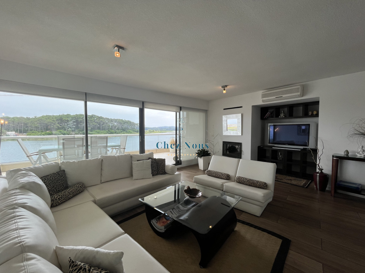 Apartamento ID.506 - sobre laguna