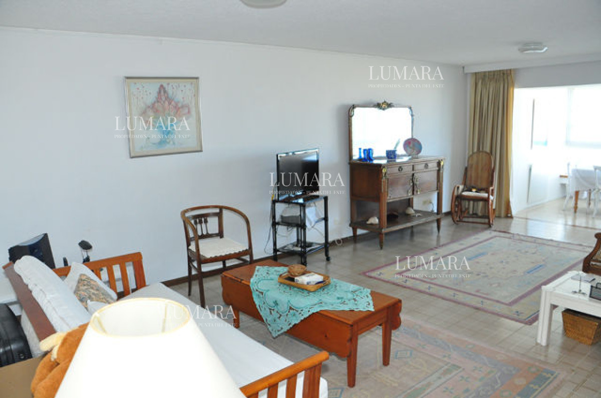 Apartamento ID.3218 - Apartamento en Brava, 2 dormitorios  