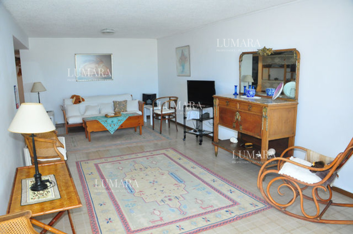 Apartamento ID.3218 - Apartamento en Brava, 2 dormitorios  
