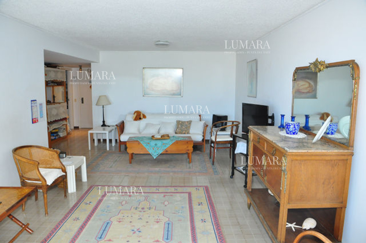 Apartamento ID.3218 - Apartamento en Brava, 2 dormitorios  