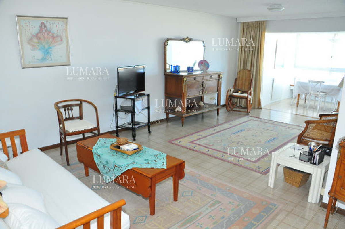 Apartamento ID.3218 - Apartamento en Brava, 2 dormitorios  
