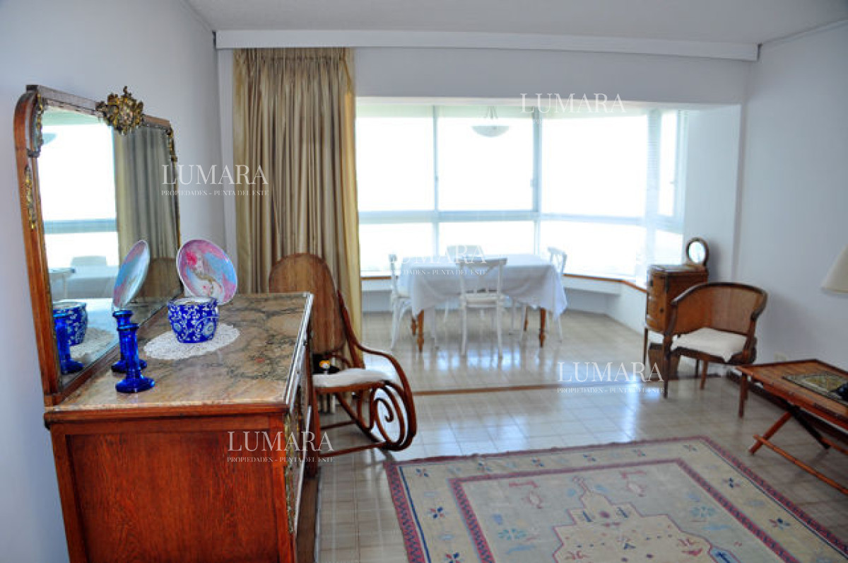 Apartamento ID.3218 - Apartamento en Brava, 2 dormitorios  