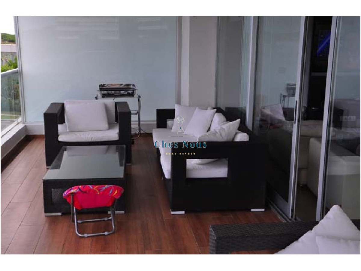 Apartamento ID.845 - *Apartamento en Brava, 3 dormitorios  