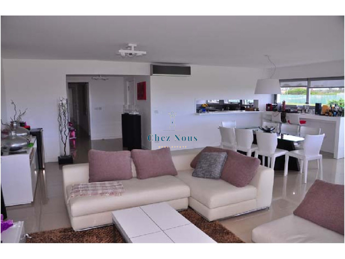Apartamento ID.845 - *Apartamento en Brava, 3 dormitorios  