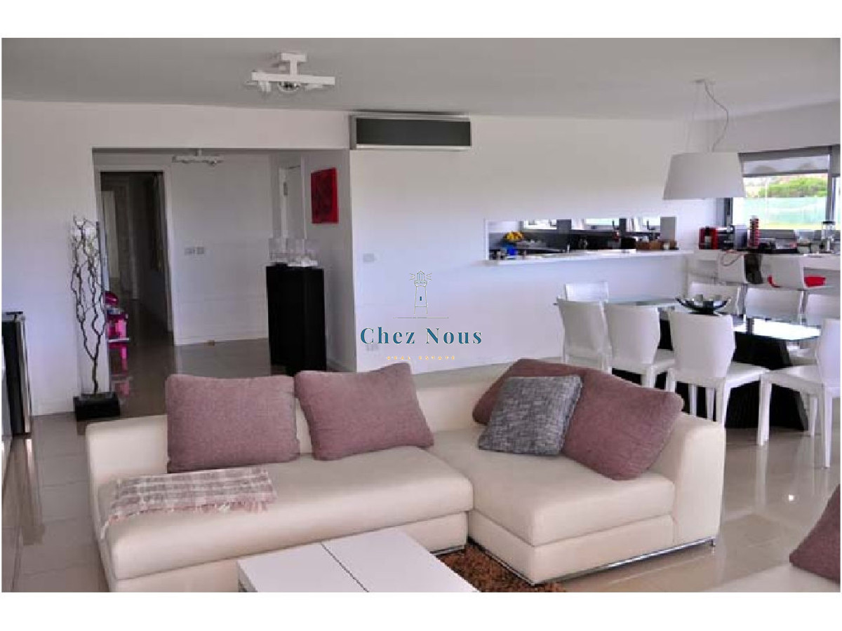 Apartamento ID.845 - *Apartamento en Brava, 3 dormitorios  