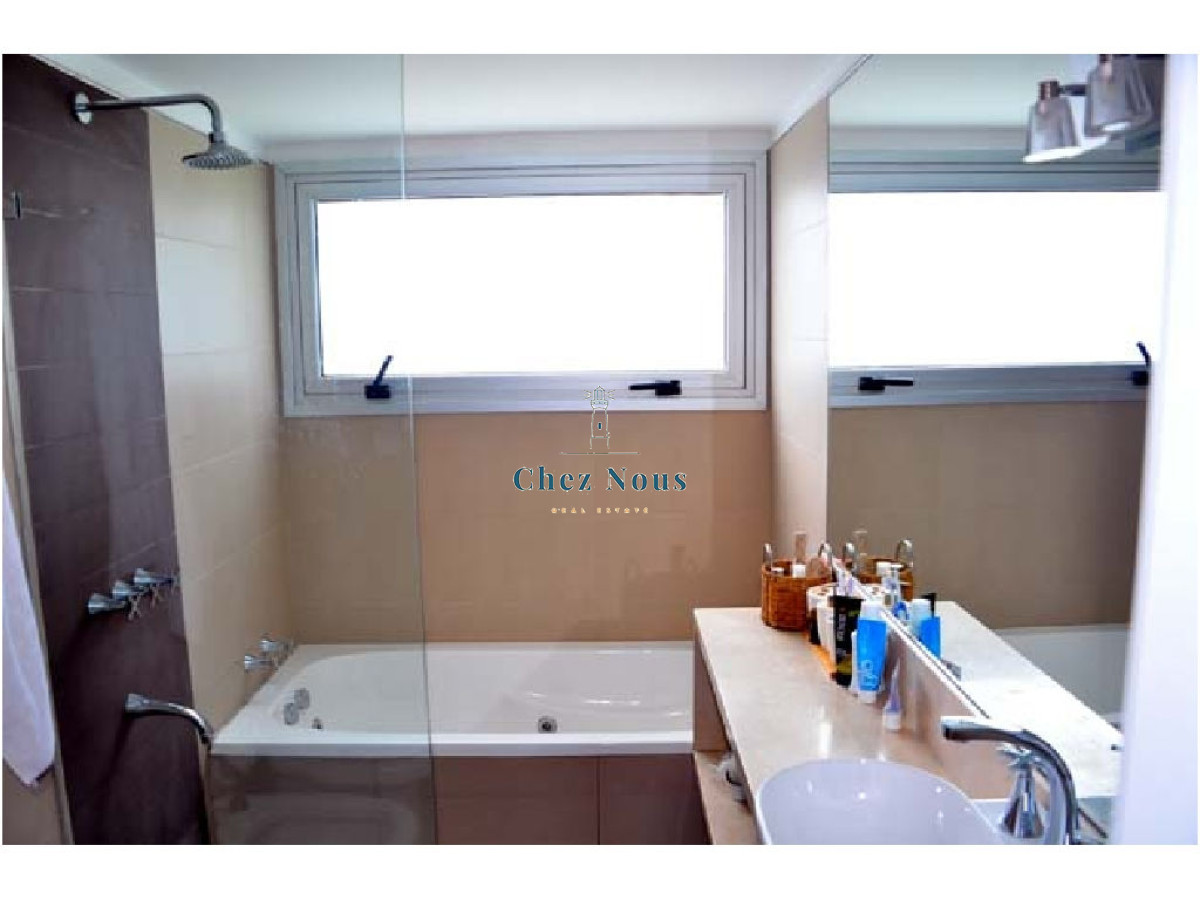 Apartamento ID.845 - *Apartamento en Brava, 3 dormitorios  
