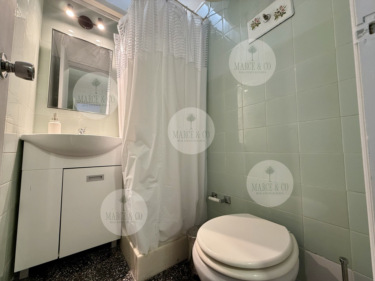 Apartamento ID.2527 - Apartamento en Edificio Mansamar - Primera Línea al Mar