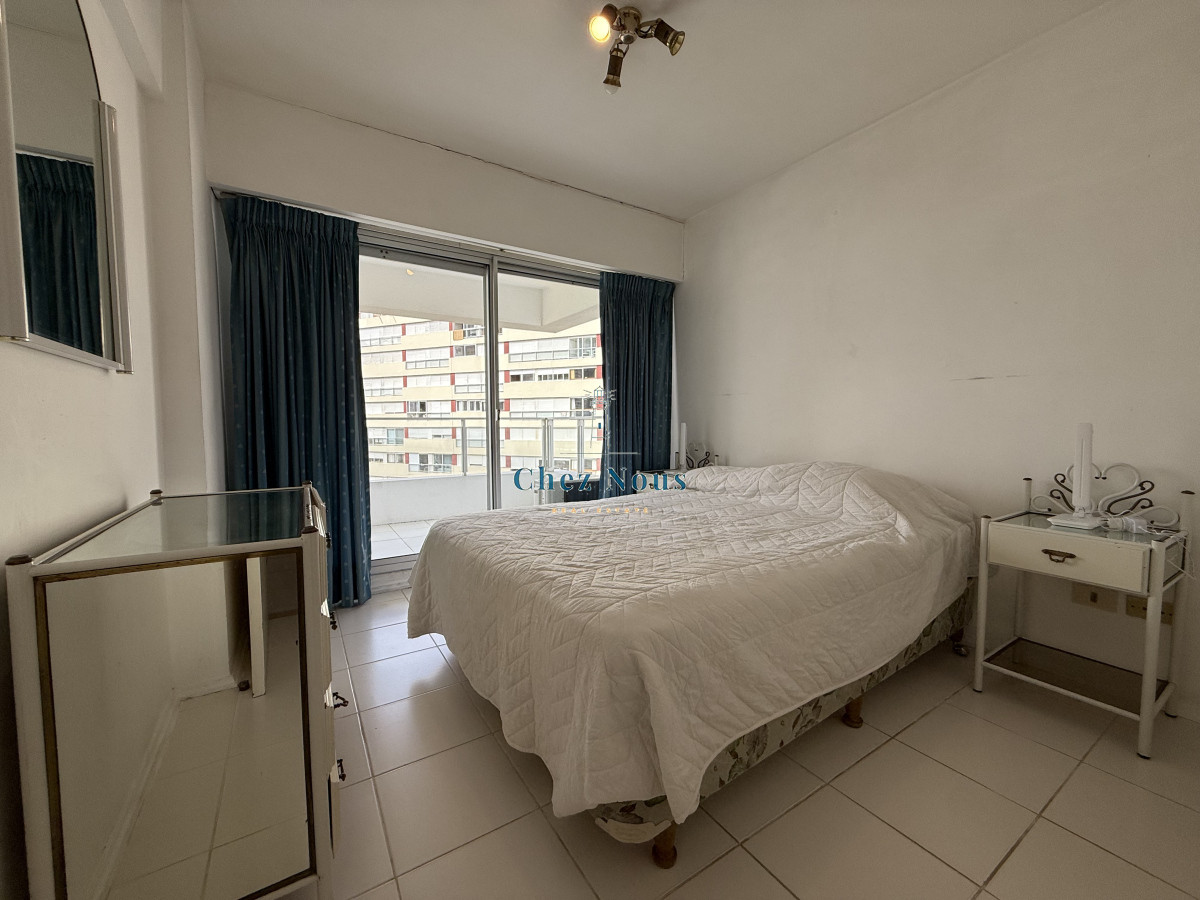 Apartamento ID.1363 - ed Triangulo con todos los servicios a pasos del  mar
