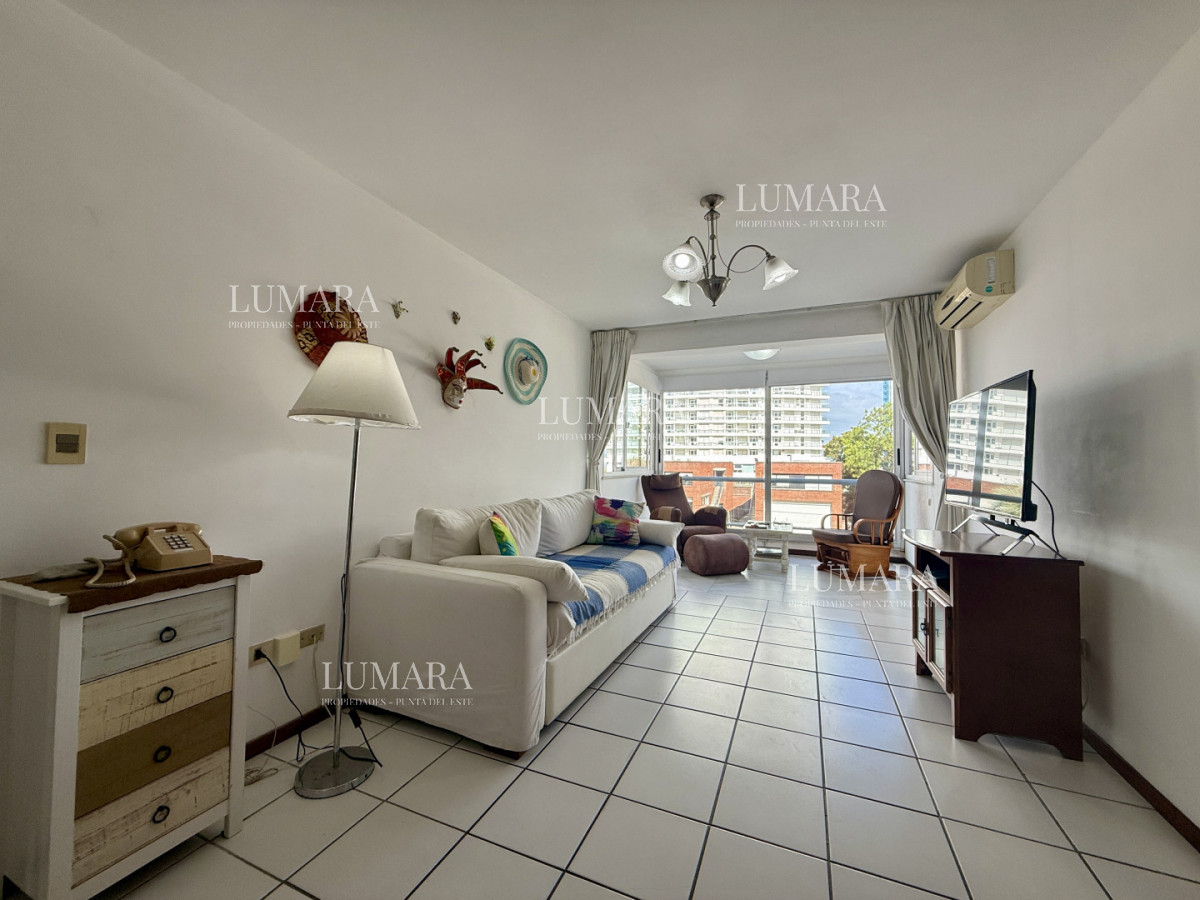 Apartamento ID.3153 - Apartamento en venta en Edificio Cap Bretón  Av. Roosevelt y Av. Biarritz