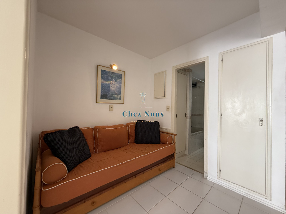 Apartamento ID.1363 - ed Triangulo con todos los servicios a pasos del  mar