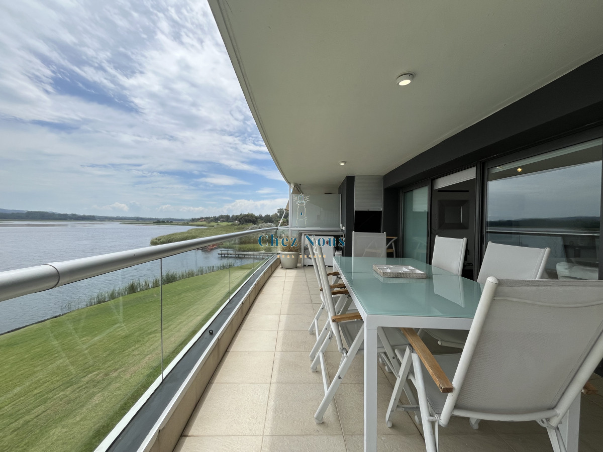 Apartamento ID.506 - sobre laguna