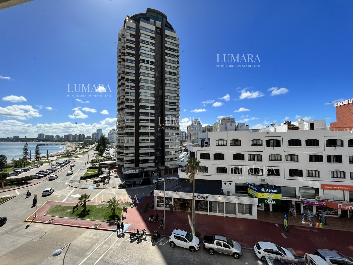 Apartamento ID.2453 - Apartamento en venta  Torre Gattas 4º piso