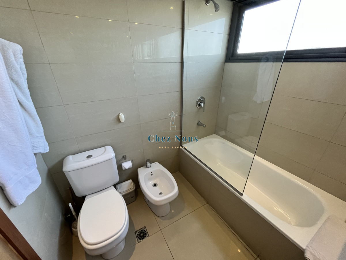 Apartamento ID.1050 - hermoso depto sobre playa brava