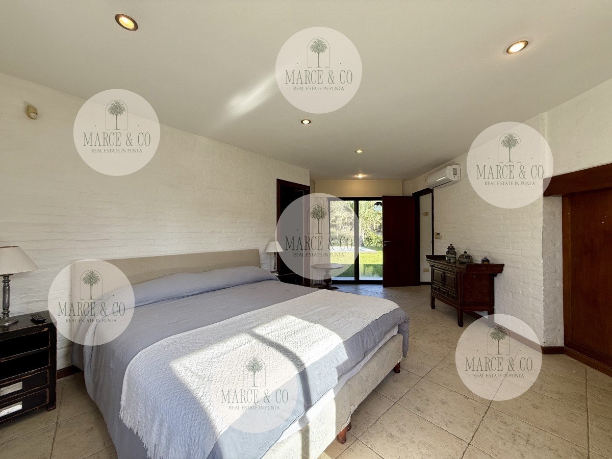 Casa ID.2295 - Chalet en Rincón del Indio – A 500 metros del mar