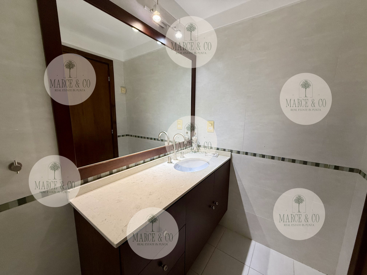 Casa ID.2295 - Chalet en Rincón del Indio – A 500 metros del mar