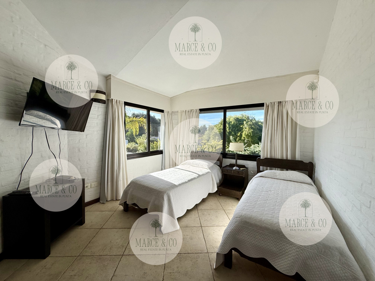 Casa ID.2295 - Chalet en Rincón del Indio – A 500 metros del mar