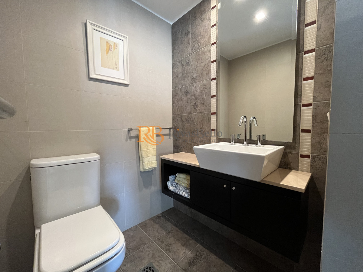 Apartamento ID.13 - Amplio apartamento en venta en torre con servicios 