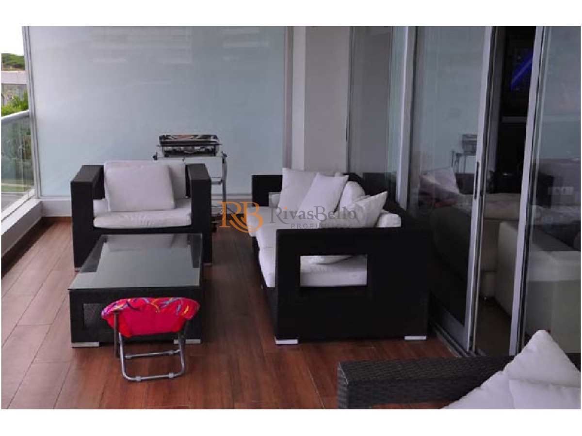 Apartamento ID.22 - *Apartamento en Brava, 3 dormitorios  