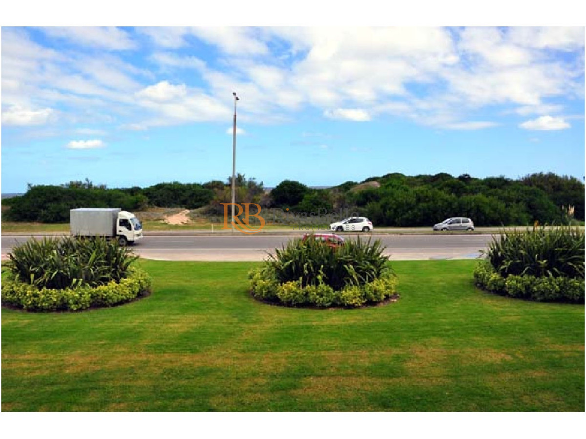 Apartamento ID.22 - *Apartamento en Brava, 3 dormitorios  
