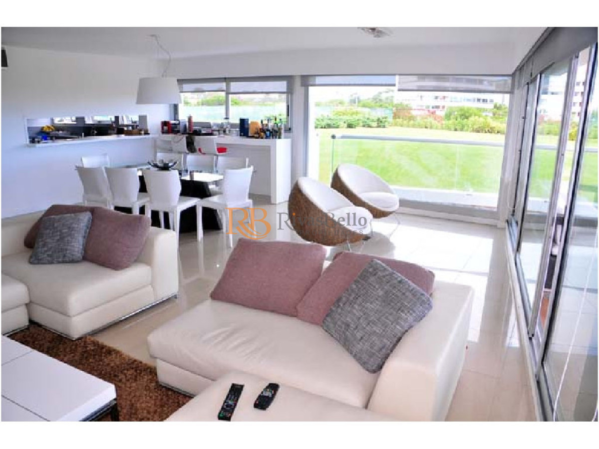 Apartamento ID.22 - *Apartamento en Brava, 3 dormitorios  