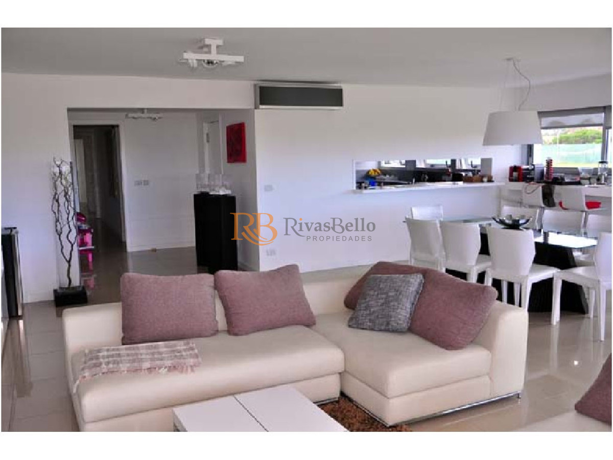 Apartamento ID.22 - *Apartamento en Brava, 3 dormitorios  