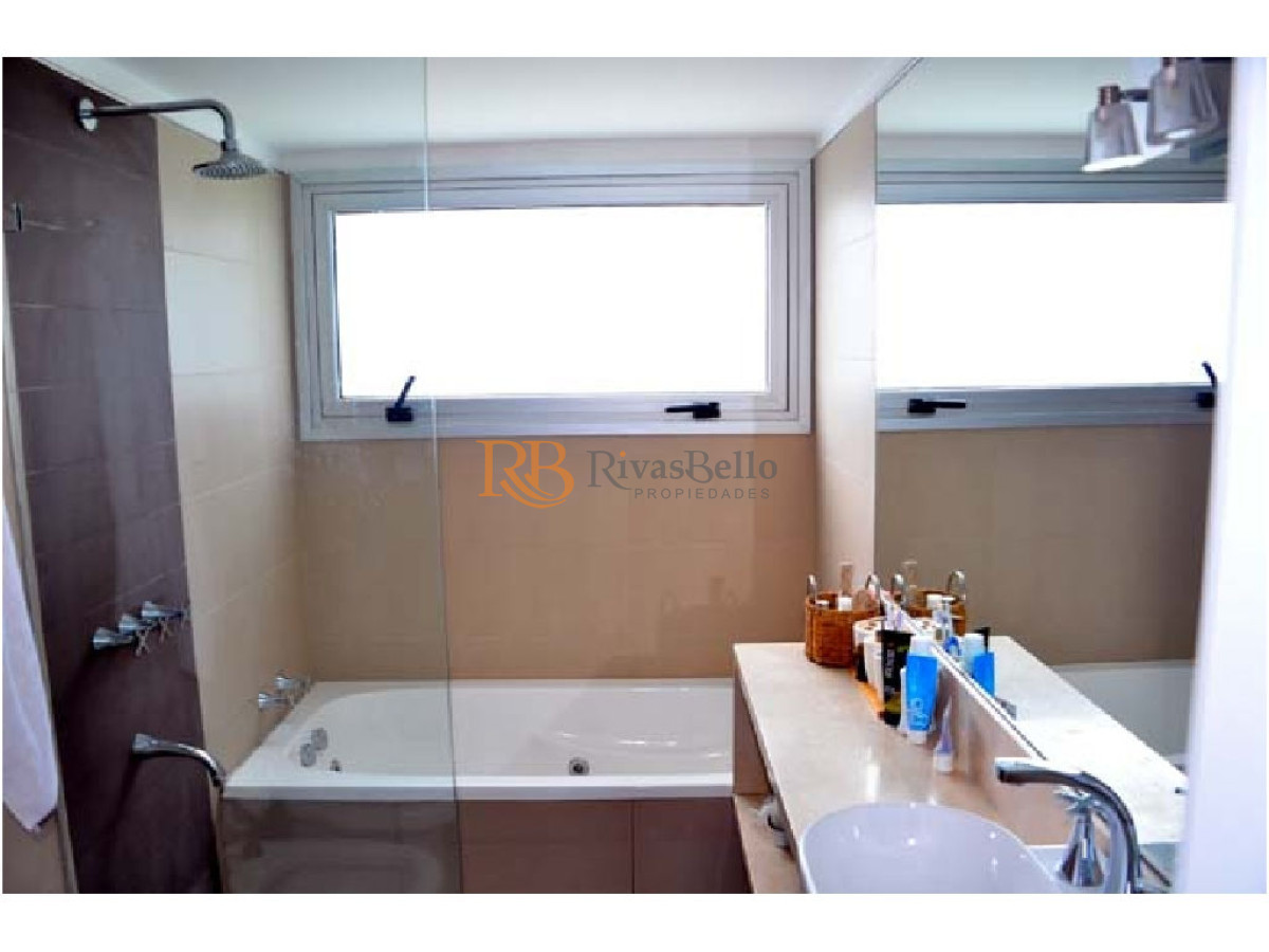 Apartamento ID.22 - *Apartamento en Brava, 3 dormitorios  