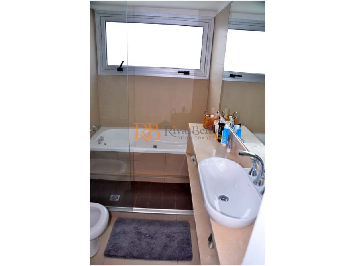 Apartamento ID.22 - *Apartamento en Brava, 3 dormitorios  