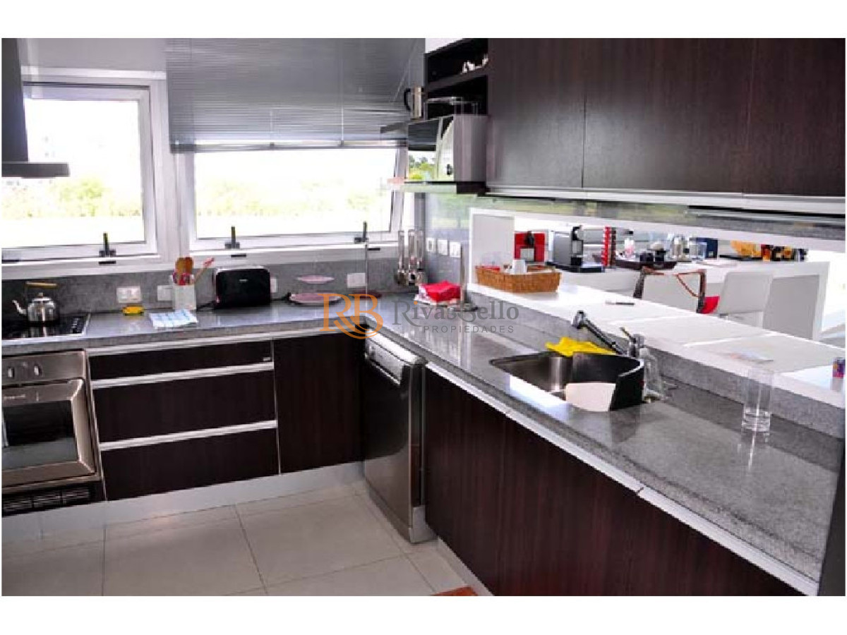 Apartamento ID.22 - *Apartamento en Brava, 3 dormitorios  