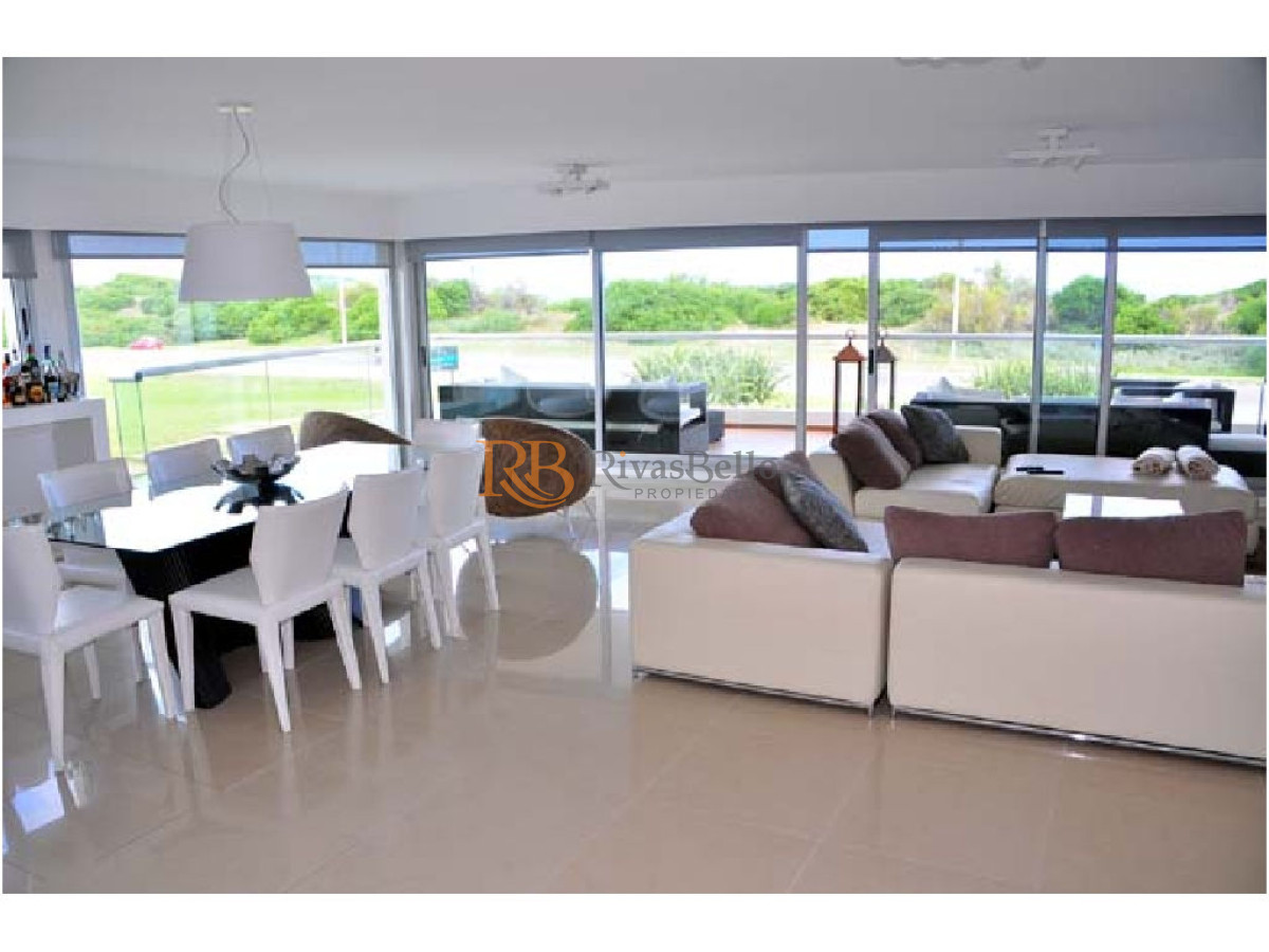 Apartamento ID.22 - *Apartamento en Brava, 3 dormitorios  