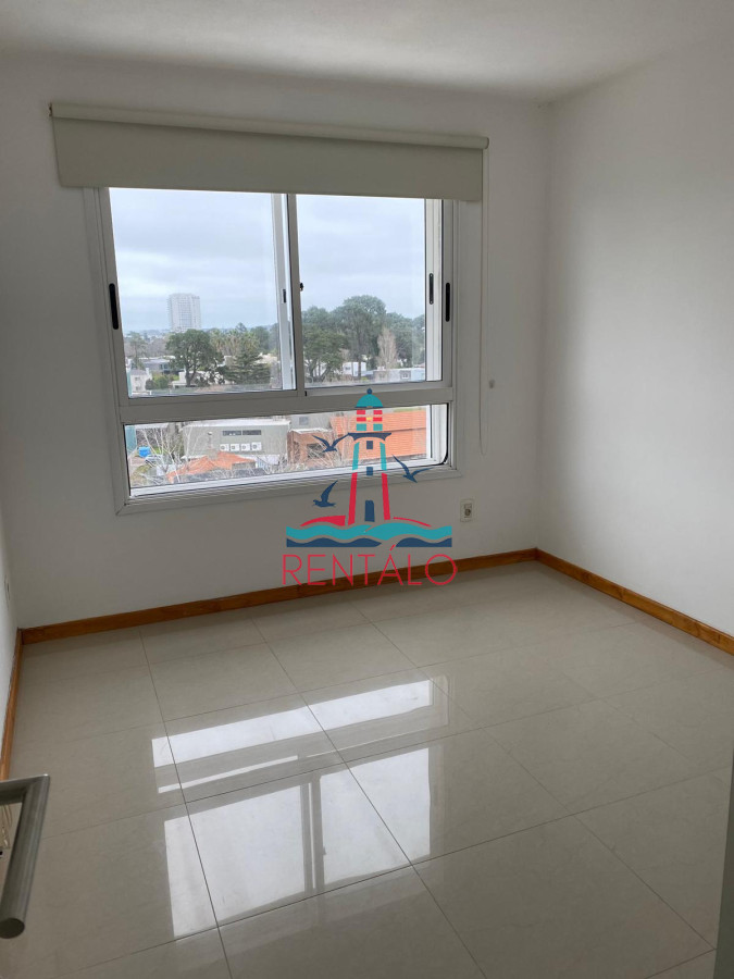 Apartamento ID.375 - Apartamento en venta de 2 dormitorios en punta del este 
