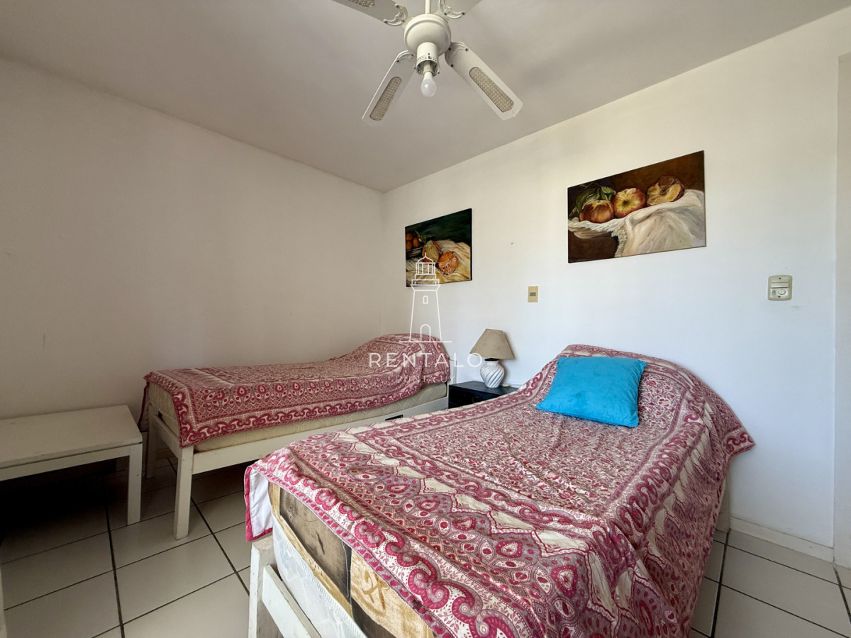 Apartamento ID.102 - Apartamento de 3 dormitorios en venta Punta del Este, playa mansa