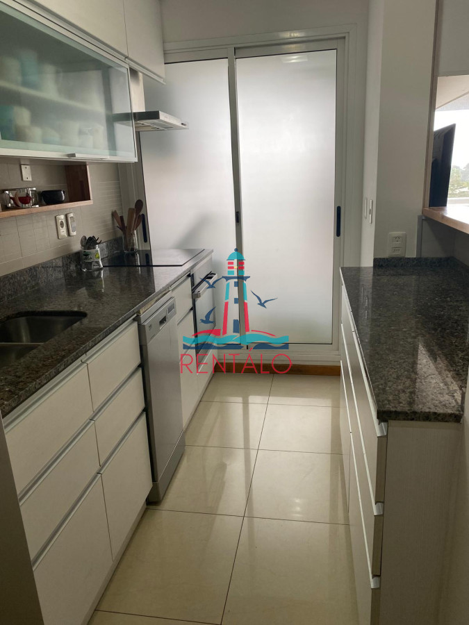 Apartamento ID.375 - Apartamento en venta de 2 dormitorios en punta del este 