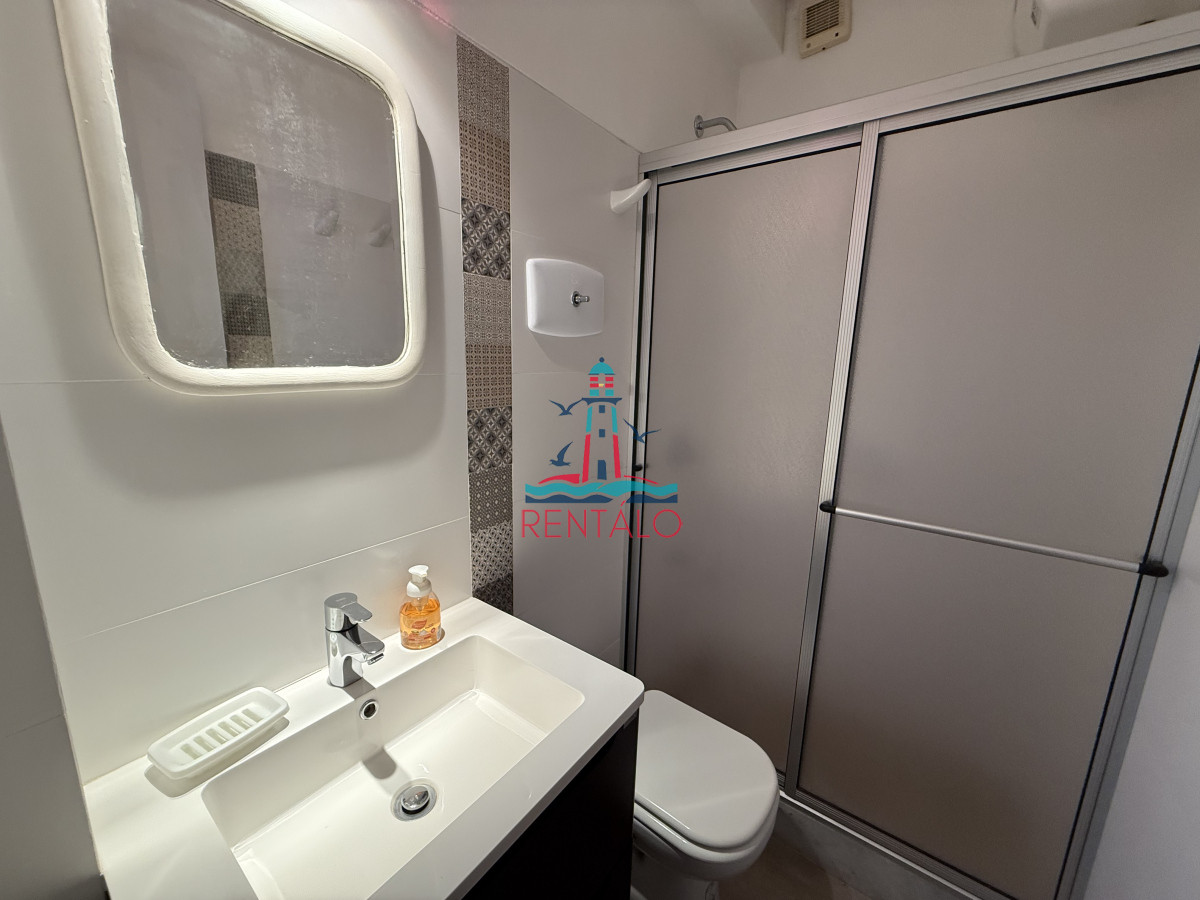 Apartamento ID.41 - Apartamento en venta 2 dormitorios en Punta del Este primera linea