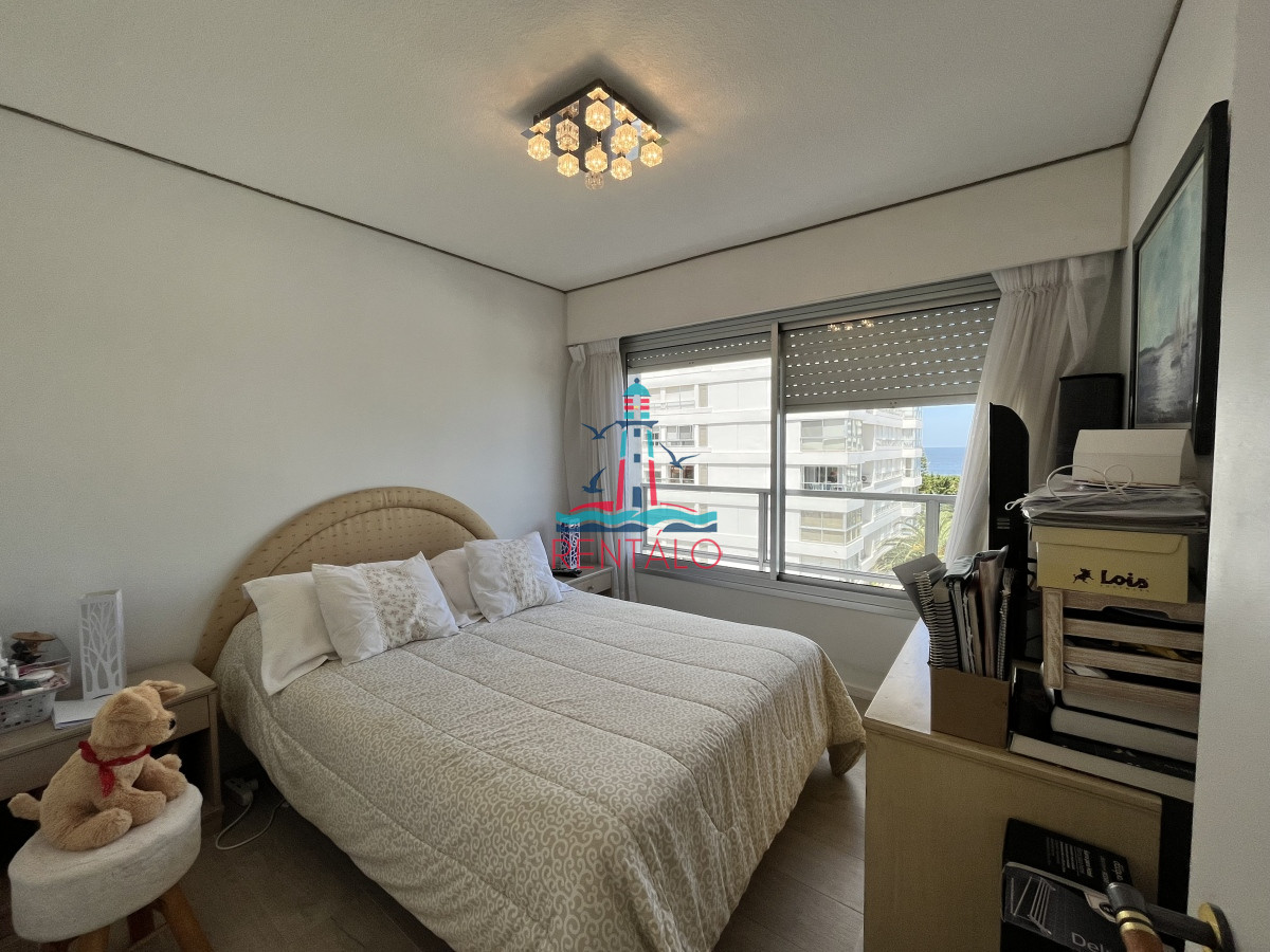 Apartamento ID.30 - Apartamento en venta 2 dormitorios Punta del Este, con amenities 