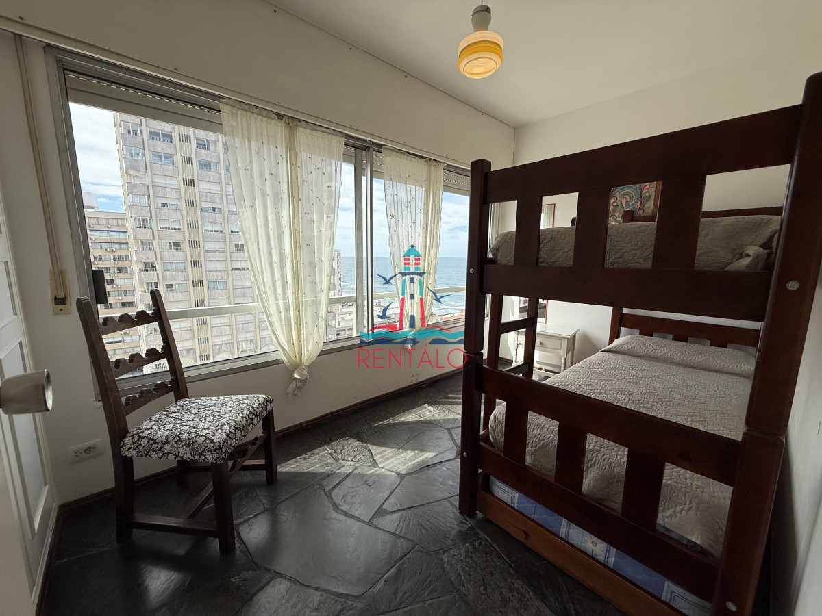 Apartamento ID.68 - Apartamento en venta 2 dormitorios Punta del Este, peninsula 