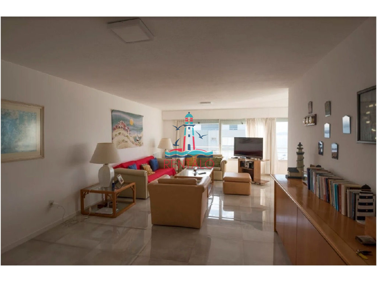 Apartamento ID.193 - Apartamento en venta 3 dormitorios en Punta del este 