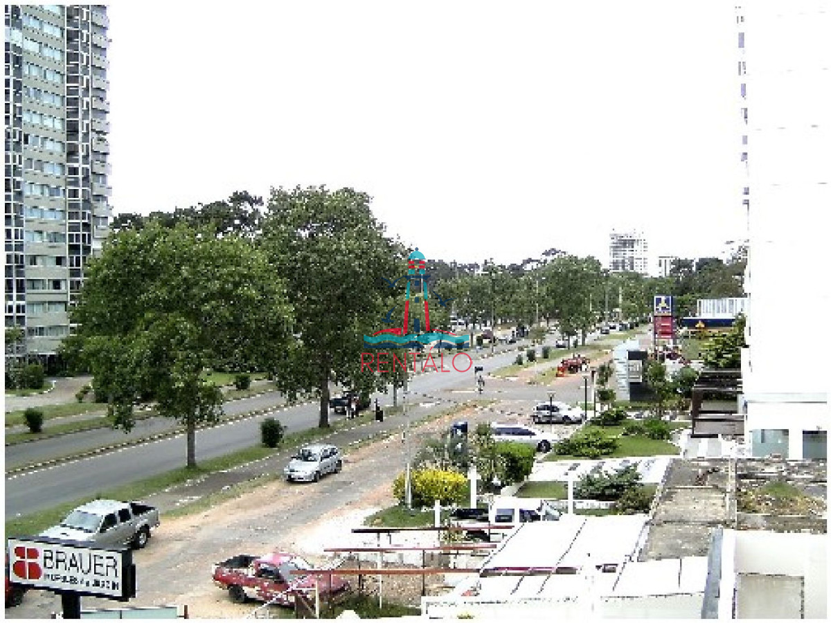 Apartamento ID.412 - Apartamento de 2 dormitorios en Punta del Este oportunidad