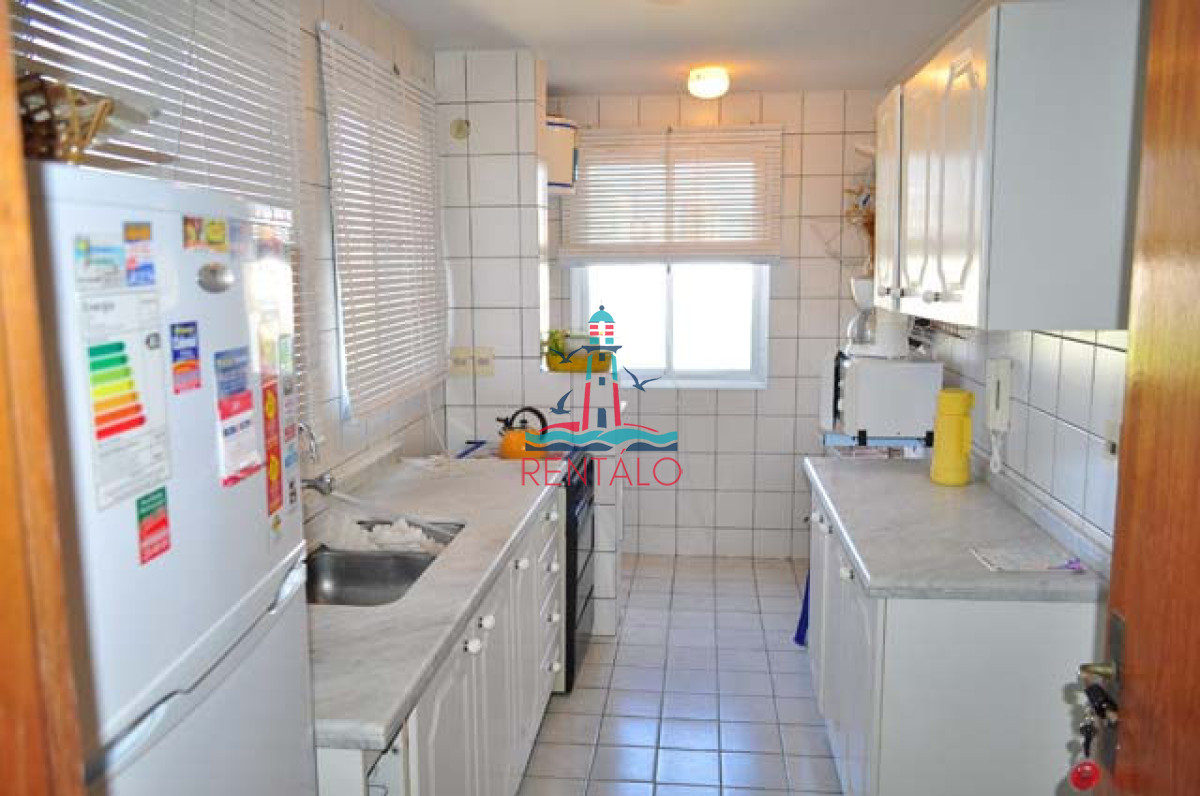 Apartamento ID.102 - Apartamento de 3 dormitorios en venta Punta del Este, playa mansa