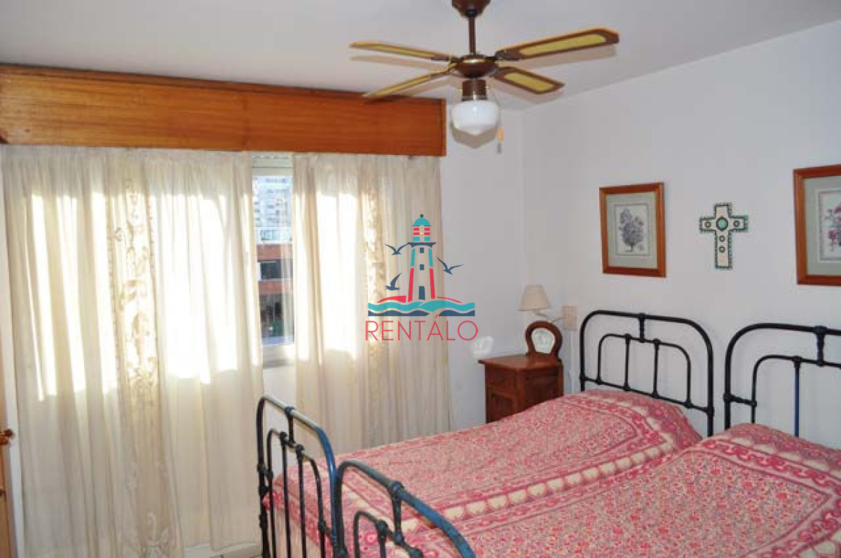 Apartamento ID.102 - Apartamento de 3 dormitorios en venta Punta del Este, playa mansa