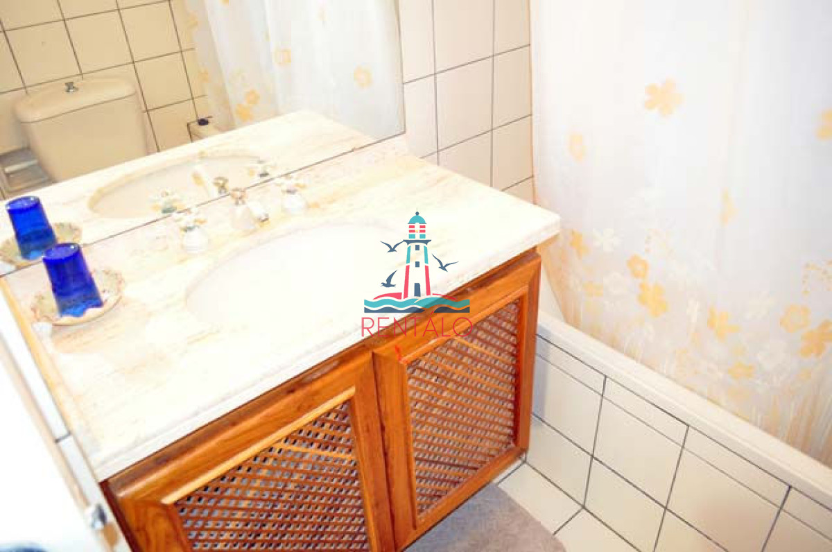 Apartamento ID.102 - Apartamento de 3 dormitorios en venta Punta del Este, playa mansa